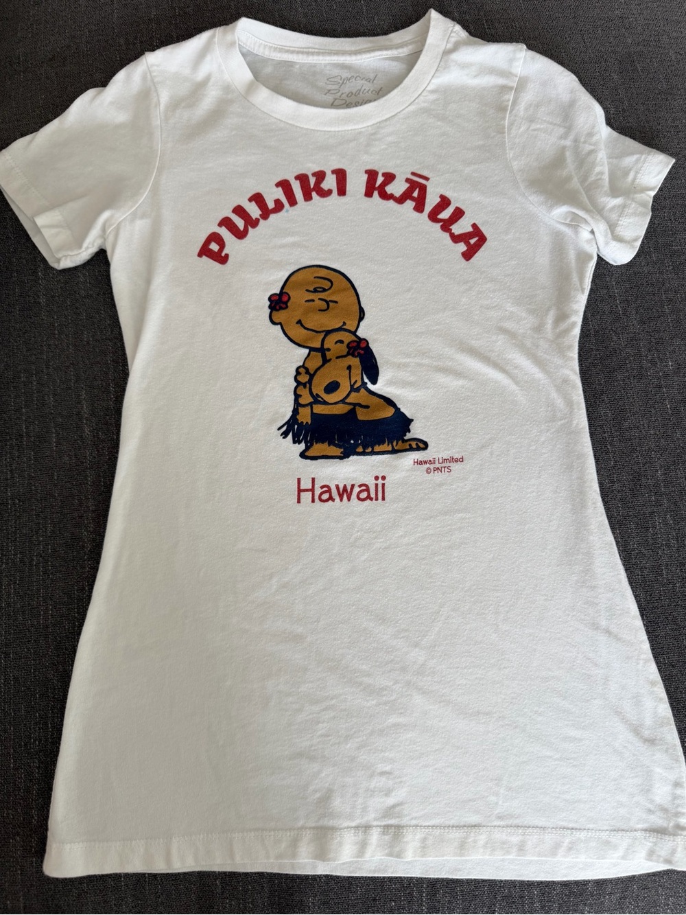 Peanuts Hawaii Graphic Women T-Shirt - Puliki Kaua Design